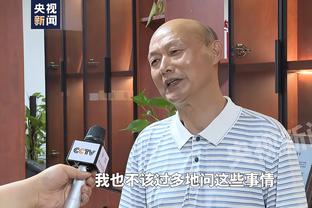 黄健翔：请个专业教练，哈兰德完全能拥有C罗那样的头球得分能力